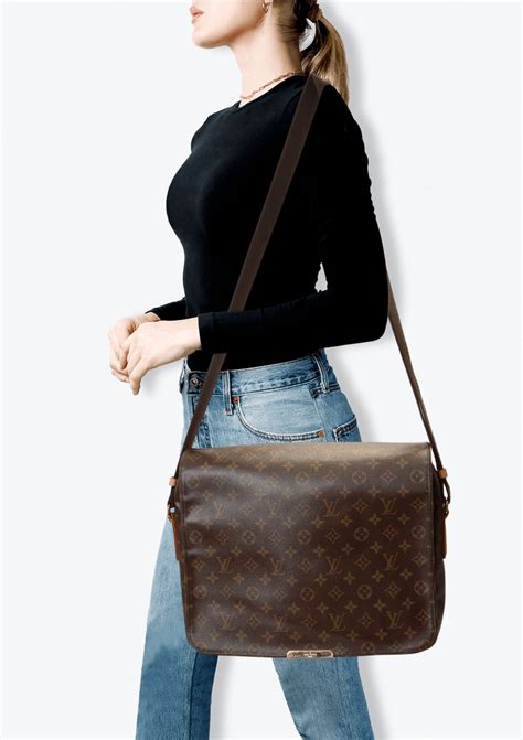 louis vuitton valmy gm|Louis Vuitton manhattan gm.